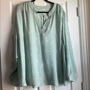 Ava & Viv NWT blouse